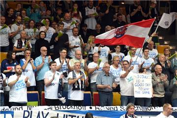 Die Eisbären Bremerhaven brauchen wieder die Unterstützung ihrer Fans.