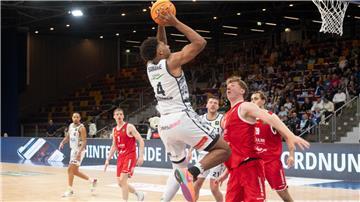 Die Eisbären Bremerhaven empfingen die Artland Dragons in der Stadthalle.