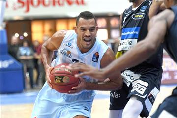 Die Eisbären Bremerhaven wollen durchstarten - auch David Brembly ist heiß auf den Start in Braunschweig.