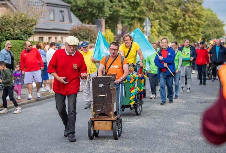 Die Elbe-Weser-Welten dürfen beim Umzug nicht fehlen.