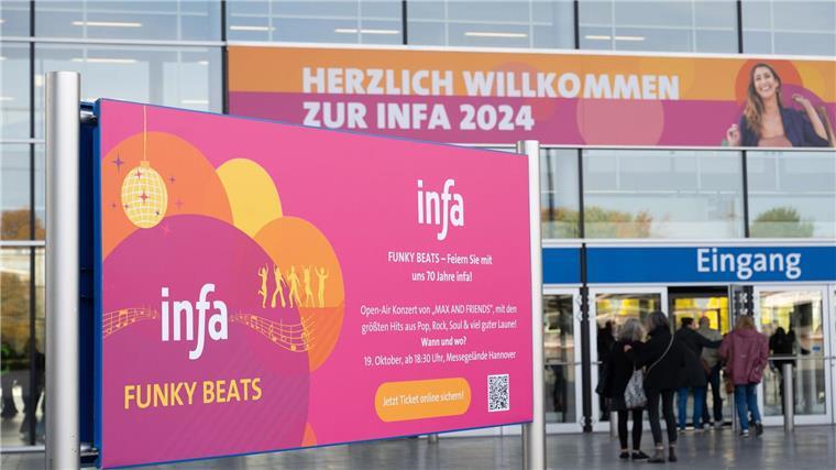Mehr als 750 Aussteller auf der Infa in Hannover Die Erlebnis- und Einkaufsmesse Infa in Hannover ist am Wochenende in ihre 70. Auflage gestartet.
