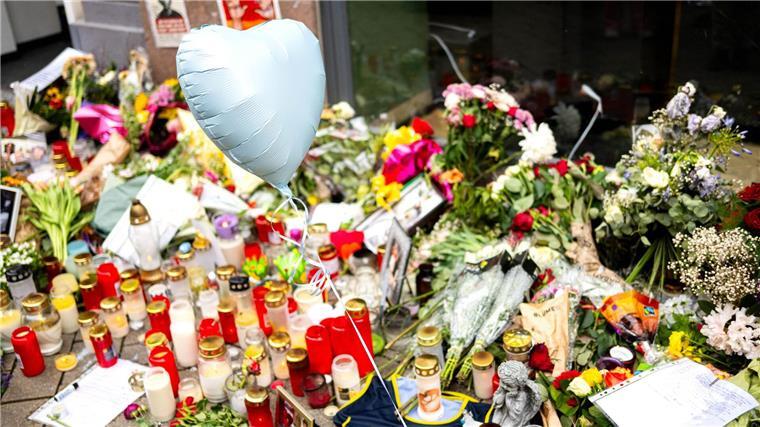 Tödliche Polizeischüsse: Funkverkehr und Videos ausgewertet Die Ermittlungen zu den tödlichen Polizeischüssen auf einen 21-Jährigen in Oldenburg dauern an. (Archivbild)