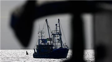 Die EU-Kommission erarbeitet jedes Jahr auf Grundlage wissenschaftlicher Empfehlungen Fangmengen. Das letzte Wort haben aber die EU-Fischereiminister.