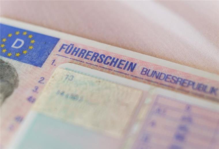 Geplante Führerschein-Revolution der EU bringt Automobilclub auf die Palme Die EU plant Änderungen am europäischen Führerscheinsystem. Nicht alle Vorschläge können dabei auf breiter Ebene überzeugen. (Symbolbild)