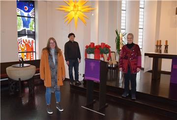 Die Evangelisch-lutherische Kirchengemeinde Nordenham mit den Pastoren (von links) Christiane Wittrock, Christopher Iven und Heike Boelmann-Derra wird die Weihnachtsgottesdienste coronabedingt anders als sonst abhalten.