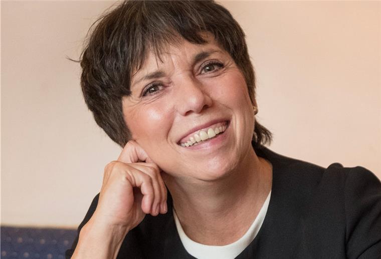 Die evangelische Theologin Margot Käßmann war online bei den Wilstedter Landfrauen zu Gast. Sie berichtete von ihrer eigenen Rolle als Großmutter in der Familie und warb dafür, diese Funktion offensiver zu interpretieren. 