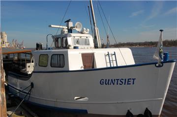 Die Fähre "Guntsiet" verbindet seit mehr als fünf Jahrzehnten Brake mit der Weserinsel Harriersand.