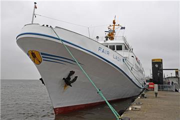 Die "Fair Lady" ist am Donnerstag für die Saison 2018 ein letztes Mal von Bremerhaven nach Helgoland gefahren.