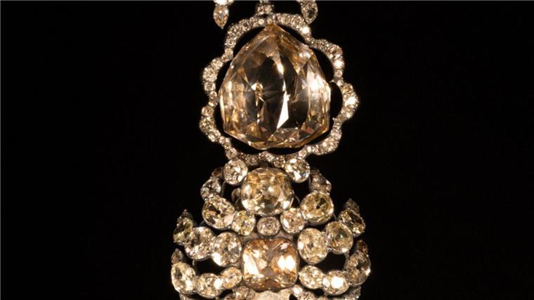 Die Familie möchte den Wert der Juwelen nicht beziffern.