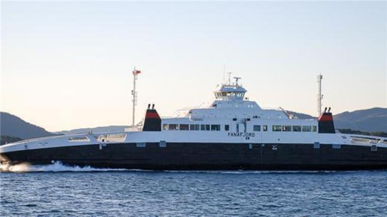 Die "Fanafjord" soll zwischen Cuxhaven und Brunsbüttel fahren.
