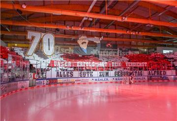 Fankurve Fischtown Pinguins in der Eisarena Bremerhaven
