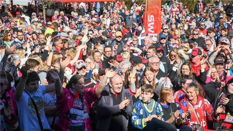 Großer Ansturm auf die Tickets für den Sonderzug nach Dresden