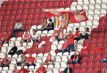 Die Fans dürfen zurück in die Stadien und Hallen.