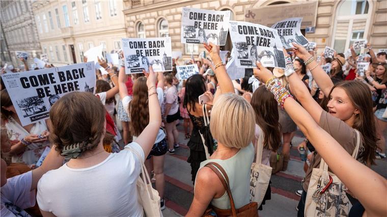 Die Fans hoffen, dass Taylor Swift doch noch in Wien auftritt.