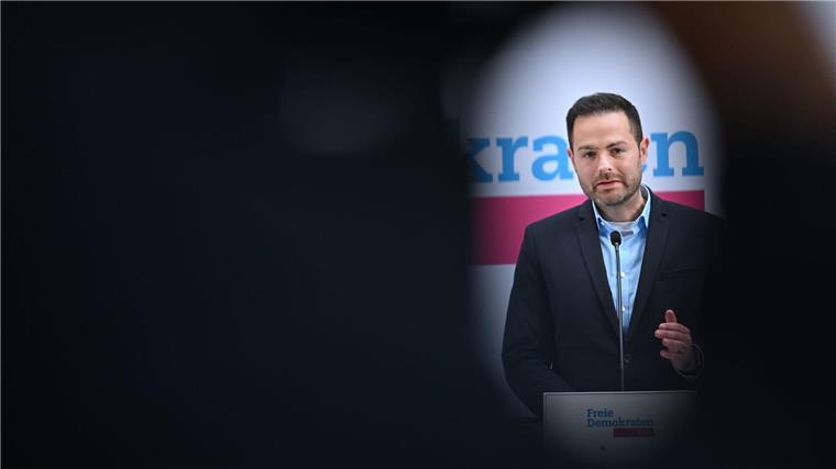 Thore Schäck zum FDP-Fraktionsvorsitzenden in Bremen gewählt Die FDP in Bremen hat Thore Schäck zu ihrem Fraktionsvorsitzenden gewählt.