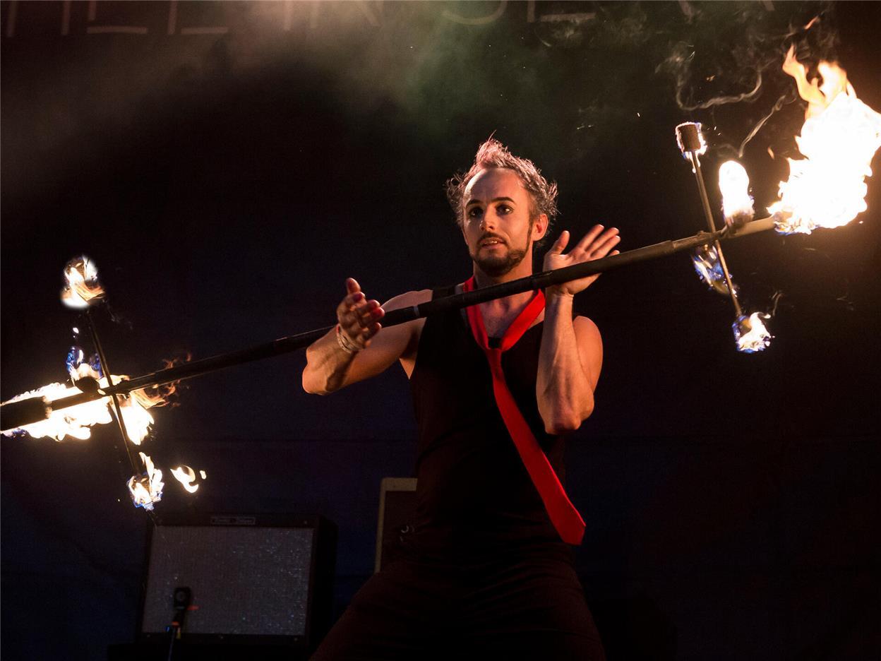 Feuerartisten von „Flamba“ aus Hamburg