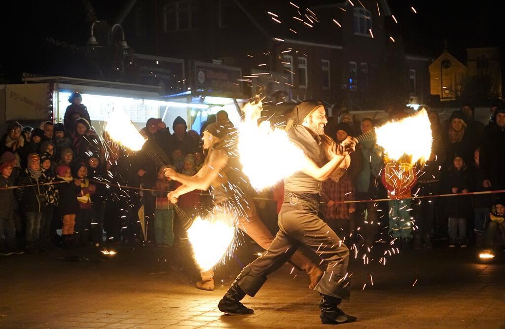 Feuerkunst beim Lichterfest
