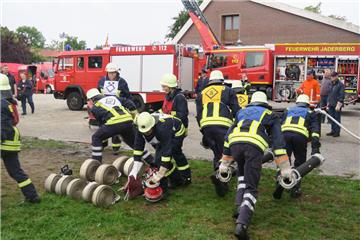 Die Feuerwehr aus der Gemeinde Jade zeigte vollen Einsatz. Sie landete bei der abschließenden Wertung auf dem 6. Platz.