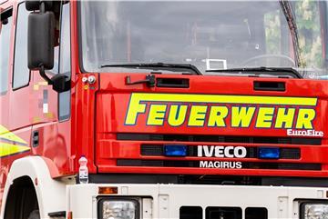 Die Nahaufnahme eines Feuerwehrwagens.