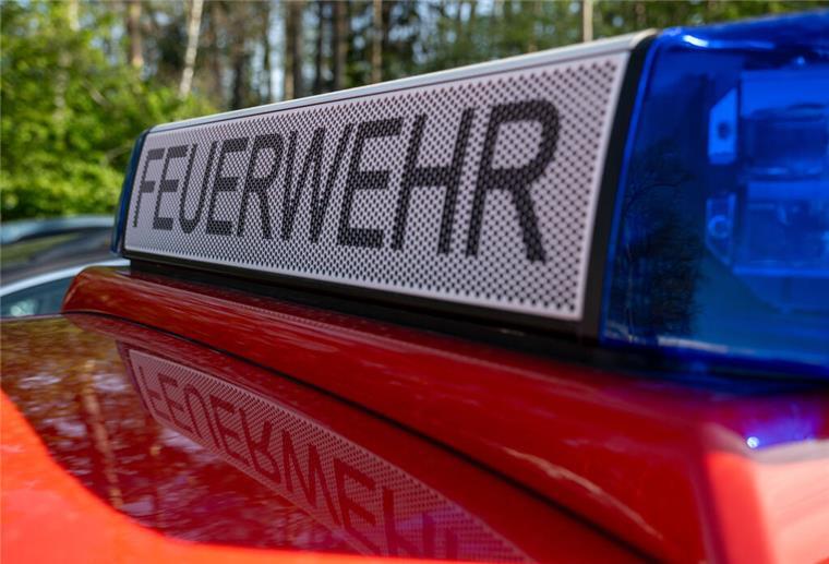 Mensch stirbt bei Scheunenbrand in Salzgitter Die Feuerwehr konnte das Feuer löschen.