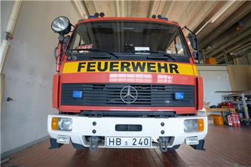 Die Feuerwehr musste zwei brennende Kinderwagen löschen.