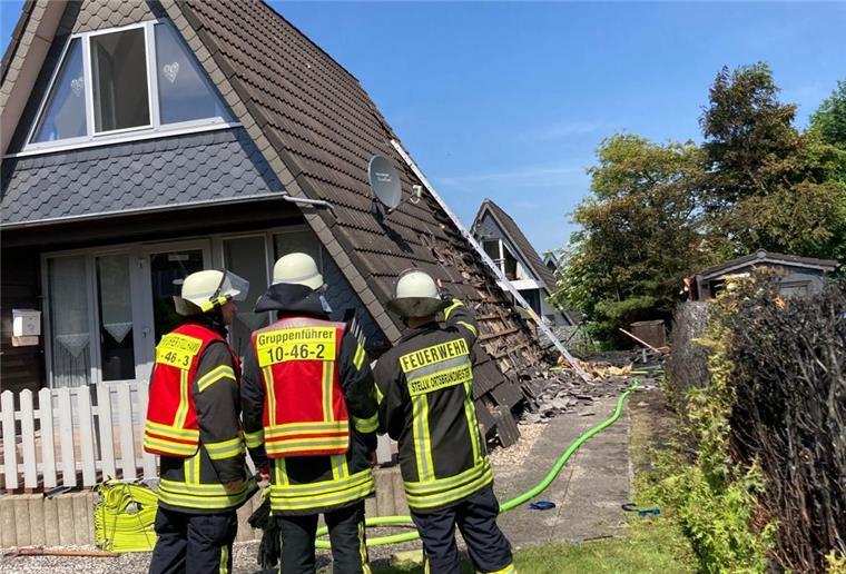 Feuer in Butjadinger Ferienhaussiedlung Die Feuerwehr verhinderte durch ihr schnelles Eingreifen Schlimmeres.