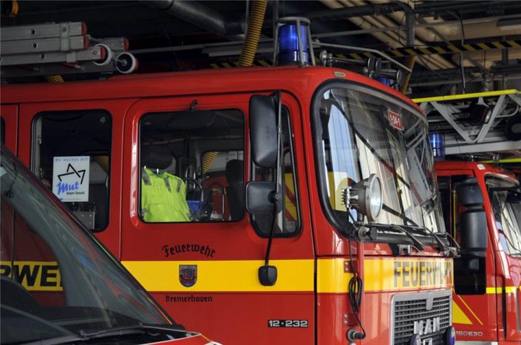 Starker Rauch im Columbus-Center in Bremerhaven Die Feuerwehr war mit 17 Einsatzkräften bei dem Einsatz im Columbus-Center.