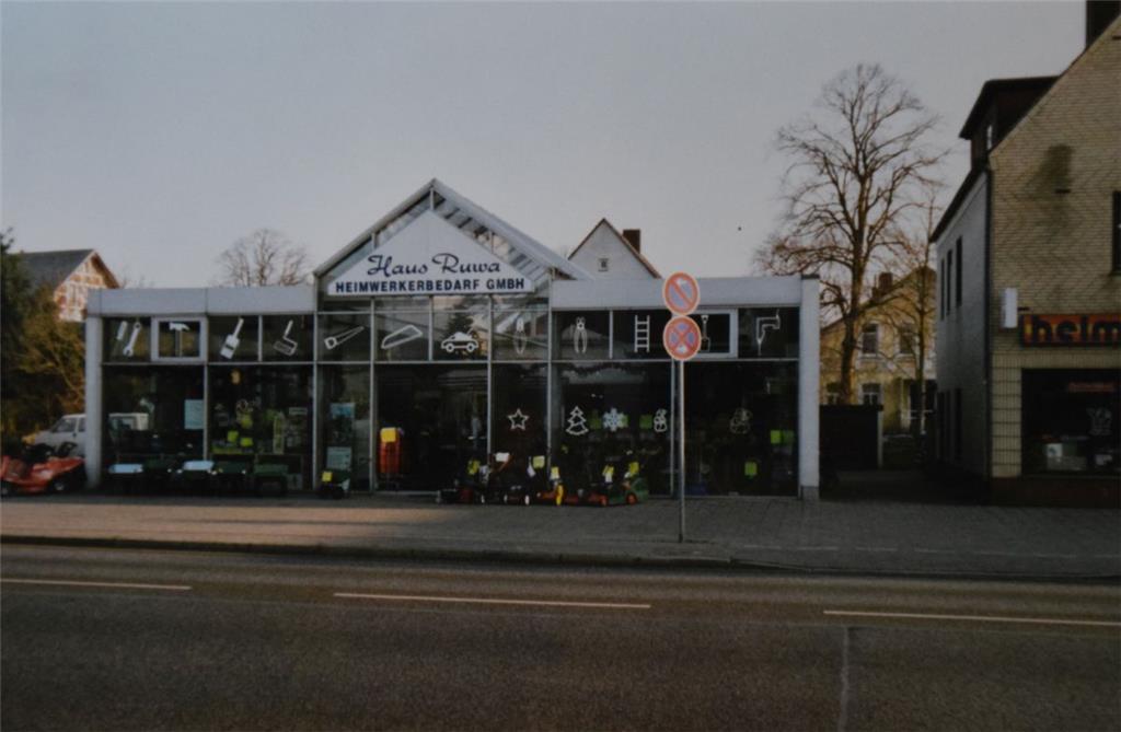 Die Firma Ruwa im Neubau an der Weserstraße 27 gibt es inzwischen nicht mehr.  F...