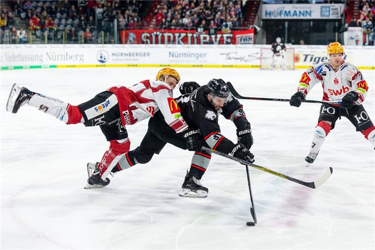 Pinguins kassieren hohe Niederlage in Nürnberg Die Fischtown Pinguins gerieten in Nürnberg bereits im ersten Drittel in Schieflage.