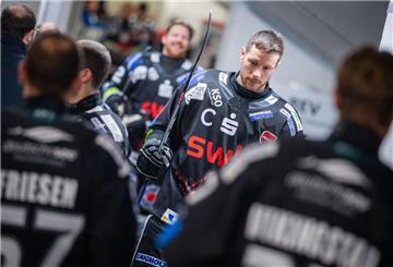 Die Fischtown Pinguins können am Sonntag mit einem weiteren Sieg gegen den ERC Ingolstadt erstmals in das Halbfinale der Deutschen Eishockey-Liga einziehen.