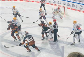 Die Fischtown Pinguins lagen bei den Grizzlys Wolfsburg früh zurück.