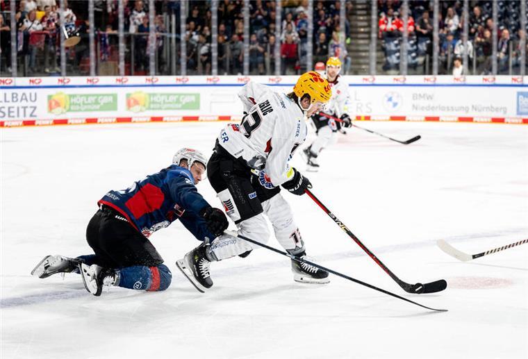 (Verlosung) Auf zur nächsten Siegesserie! Zwei Karten für Pinguins gegen Nürnberg Die Fischtown Pinguins mit Ziga Jeglic treffen auf die Nürnberg Ice Tigers.