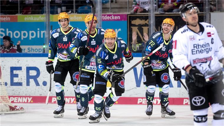 Starke Aufholjagd der Pinguins mit Sieg gekrönt Pinguins