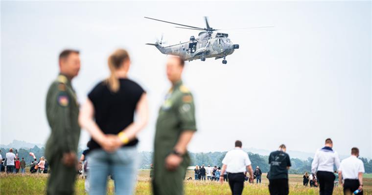 Die Flugshow war beim Tag der Bundeswehr vor einer Woche einer der Publikumsmagnete.