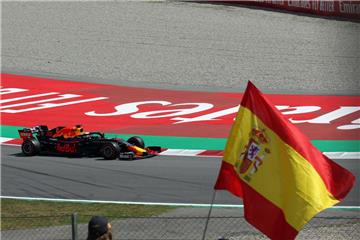 Die Formel 1 treibt den Umbruch im Grand-Prix-Kalender voran. Um Barcelona wird die Rennserie in Zukunft wohl einen Bogen machen. Auch andere Traditionsstrecken stehen auf der Kippe. 