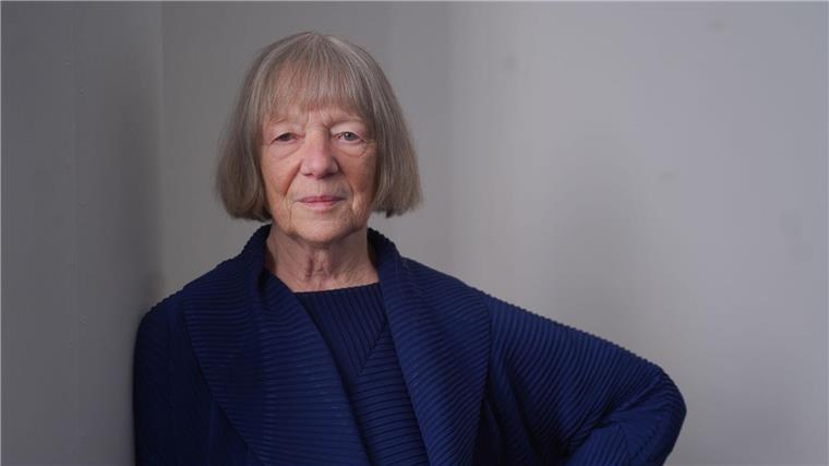 Die Fotografin Candida Höfer gilt als internationale fotografische Avantgarde der Nachkriegsmoderne.