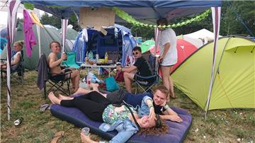 Die Freunde aus Bremen bewegen sich gern in der Dangerzone! Vor allem beim Deich...