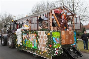 Die Ganze Welt ist ein Märchen. Karneval in Wehdel 2018. Foto: Kai-Martin Ulrich