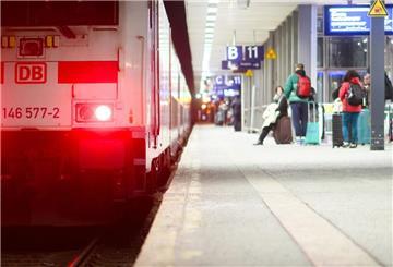Die GDL hat einen weiteren Streik im Tarifkonflikt mit der Deutschen Bahn angekündigt.