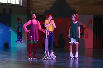 Die Gesang- und Spracheinlagen kommen von Musical-Profis aus Hamburg.