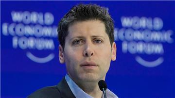 Die Gesellschaft und ihre Institutionen müssten die Zeit bekommen, sich schrittweise an die Entwicklung anzupassen, so Sam Altman.