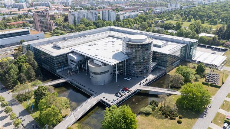 Gläserne Manufaktur: VW verhandelt mit TU über Campus Die Gläserne Manufaktur ist der kleinste VW-Standort. (Archivbild)