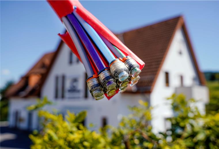 Die Glasfaser kommt: In der Gemeinde Loxstedt wurde die Quote in der sogenannten Nachfragebündelung erreicht. Damit kann der Ausbau kommen.