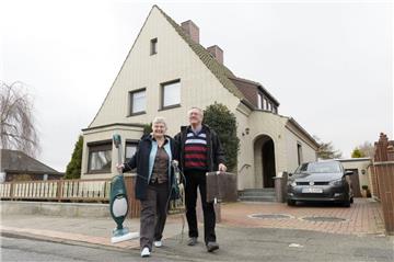 Die große Wohnung ist gekündigt, leer geräumt, alles geputzt - Elke und Manfred Kähler sagen Tschüss Grünhöfe und wandern nach Italien aus.