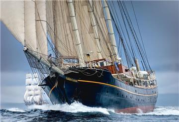 Segelschiff "Gulden Leeuw"