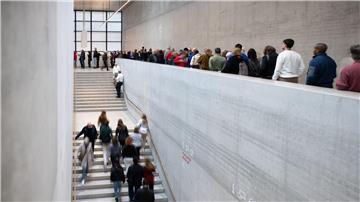 Die Häuser der Stiftung Preußischer Kulturbesitz - wie hier das Pergamonmuseum - sind ein Publikumsmagnet mit zuletzt rund vier Millionen Besuchen.