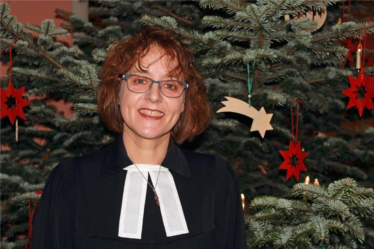 Die Hagener Pastorin Ute von Stuckrad-Barre ist eine von drei Geistlichen, die heute Abend Gottesdienste an sieben verschiedenen Orten halten.