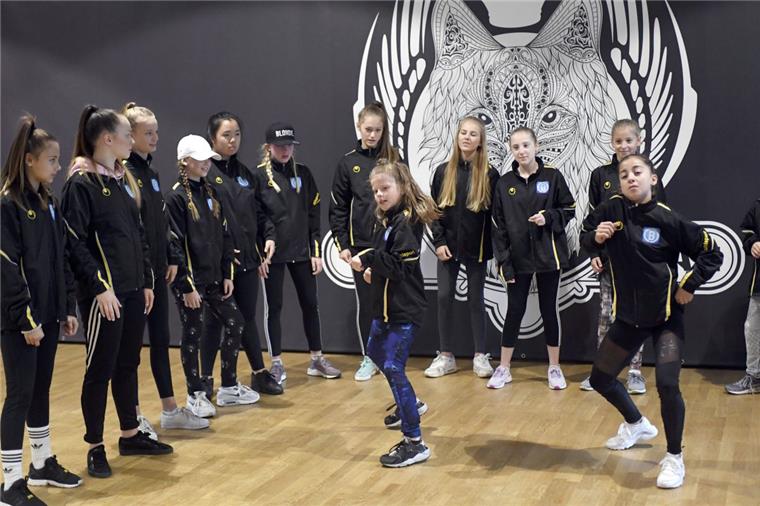 Hiphopper aus der Seestadt tanzen um Titel bei der WM Die Hiphopper der Tanzschule fahren zur WM nach Graz. Foto Scheer