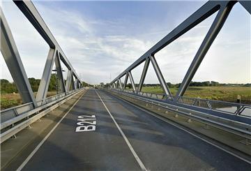 Die Huntebrücke zwischen Berne und Elsfleth bleibt am Donnerstag für den Verkehr geschlossen.