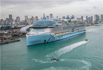 Die „Icon of the Seas“ ist das größte Kreuzfahrtschiff der Welt. Sie wurde von der Werft Meyer Turku im finnischen Turku gefertigt und ging im Januar 2024 in Betrieb.